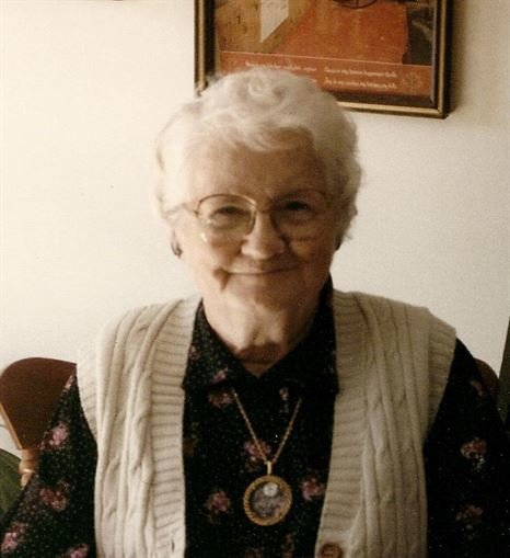 Pauline Kelley Wells